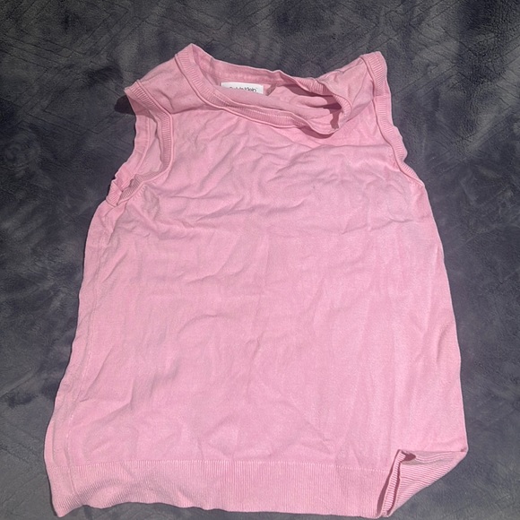 GUC - Picture 1 of 1